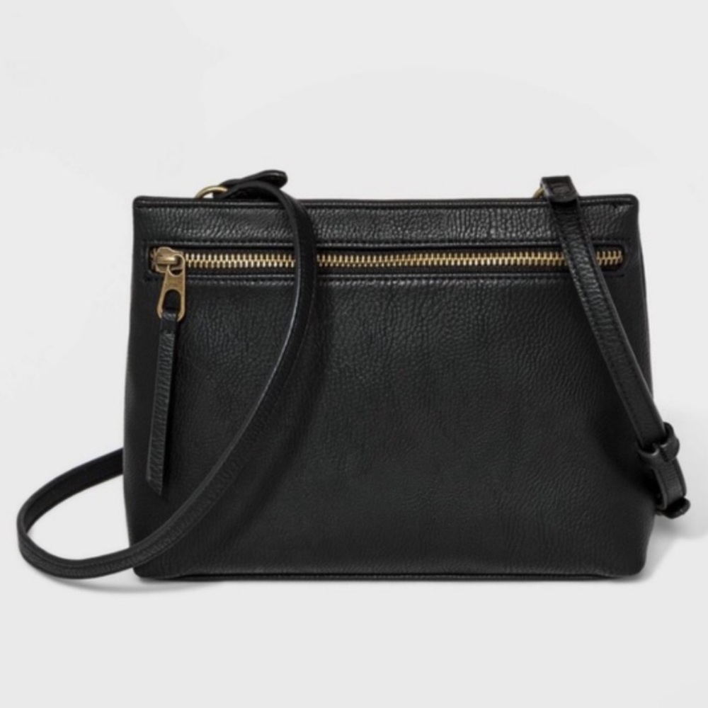 Universal Thread Crossbody - Picture 2 of 7